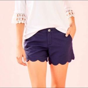 NWT Lilly Pulitzer Navy 5” Buttercup Shorts